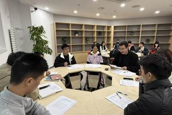 57ca67a118af0f94a706e295749bd816